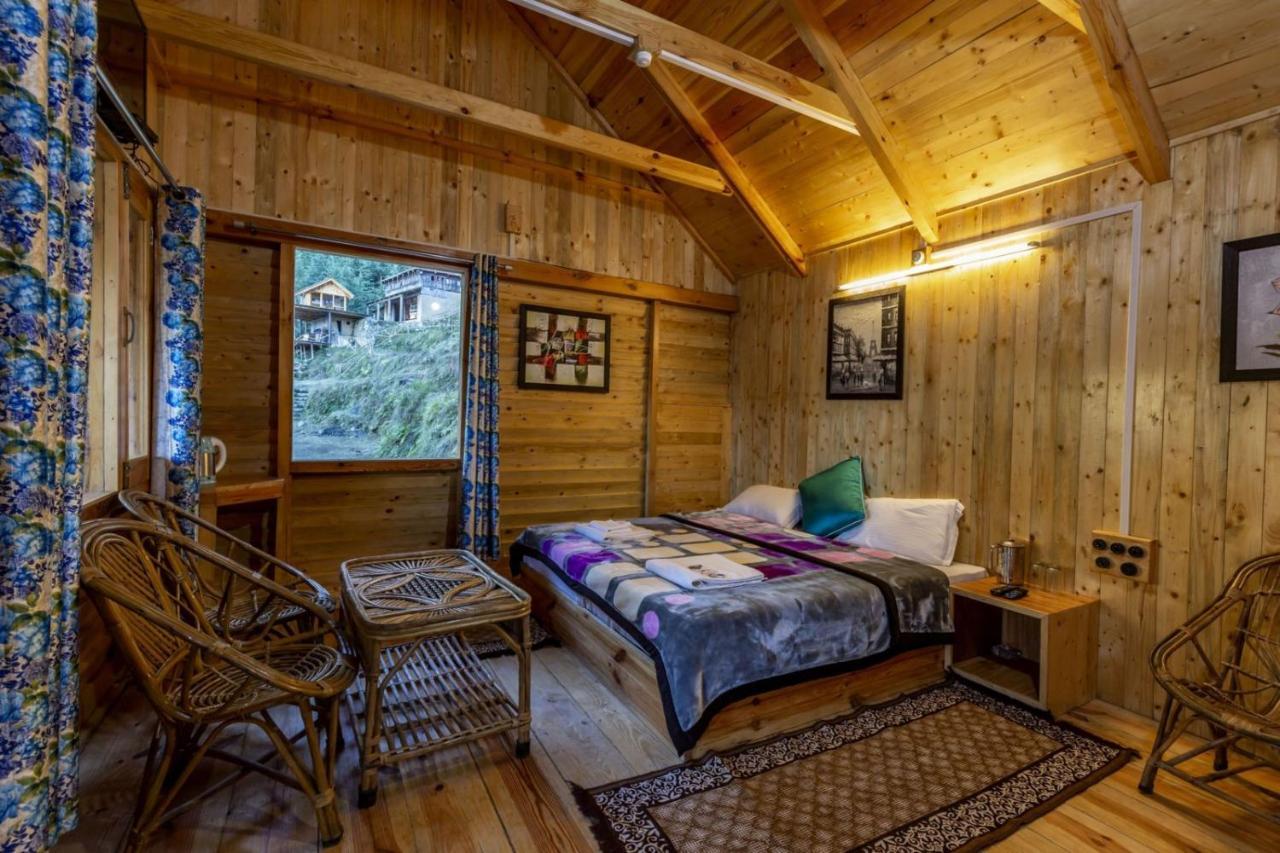 דלהאוזי Mid Conifer Cottage מראה חיצוני תמונה